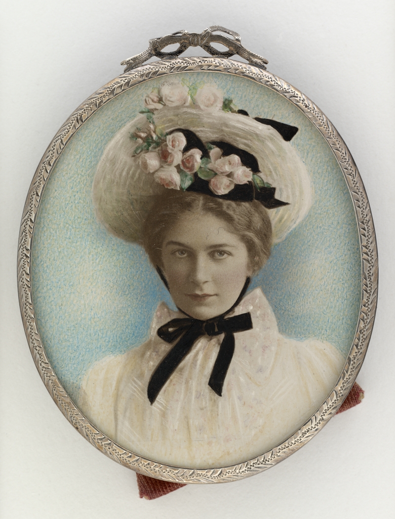 Ethel Anderson, ca. 1905 - Autori del ritratto Freeman Brothers
