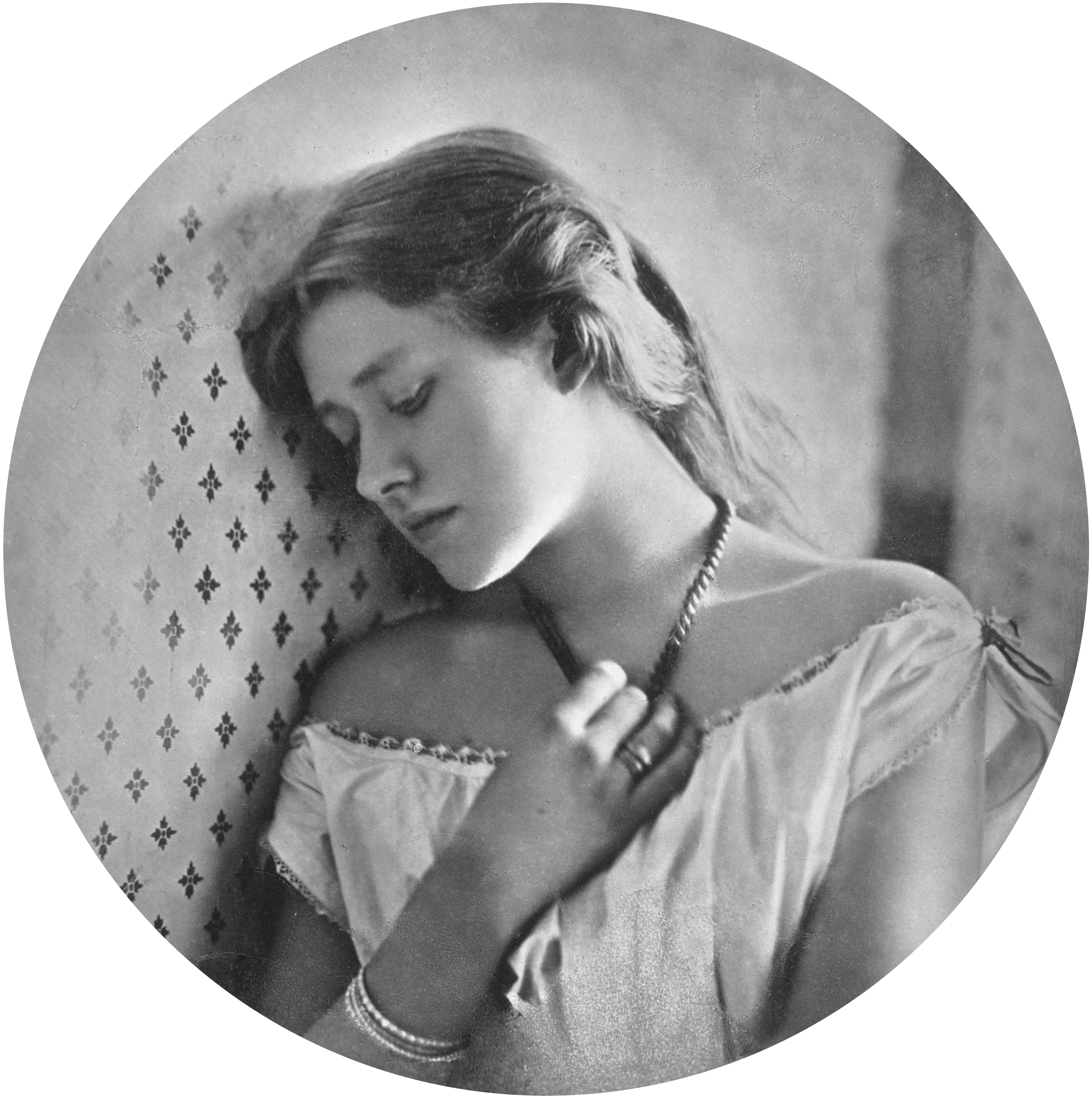 Ellen Terry at Age Sixteen, di J.M. Cameron, 1875.