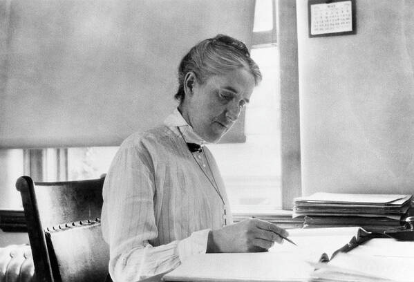 Imagine in pubblico dominio. Fonte: <a href=https://commons.wikimedia.org/wiki/File:Leavitt_henrietta_b1.jpg>Wikimedia Commons</a>.