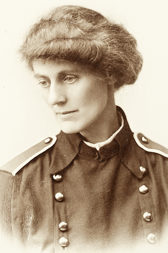 Countess Markievicz in the uniform of the Irish Citizen Army. Image Courtesy of National Library of Ireland. From the exhibition, Markievicz: Portraits & Propaganda. 27 October 2018 – 10 February 2019. National Gallery of Ireland.