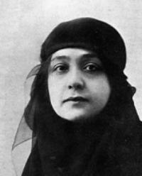  Huda Shaarawi, 1900 circa.
