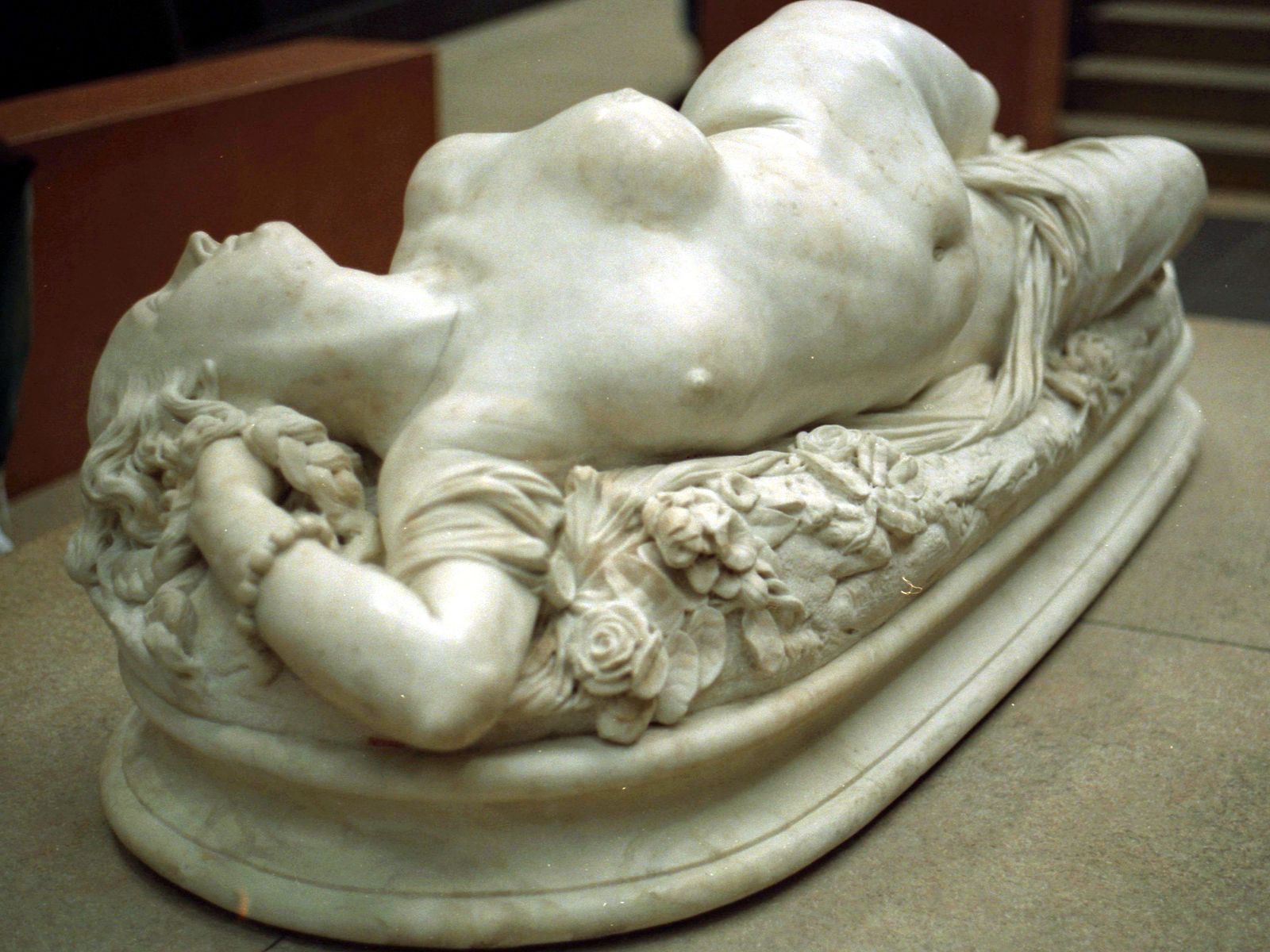  Auguste Clésinger: Donna morsa da serpente, 1847, Parigi, Musée d'Orsay.