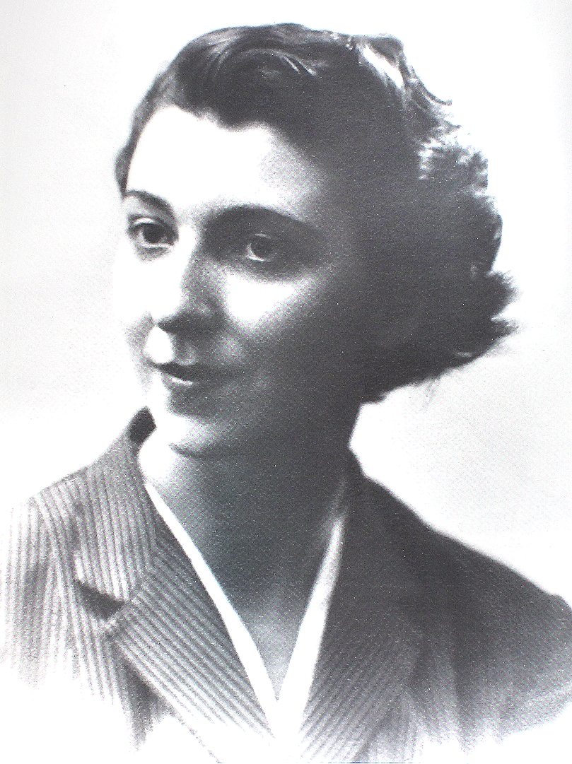 Ritratto dell'architetto Liliana Grassi, 1956, Politecnico di Milano, Archivio Storico di Ateneo.