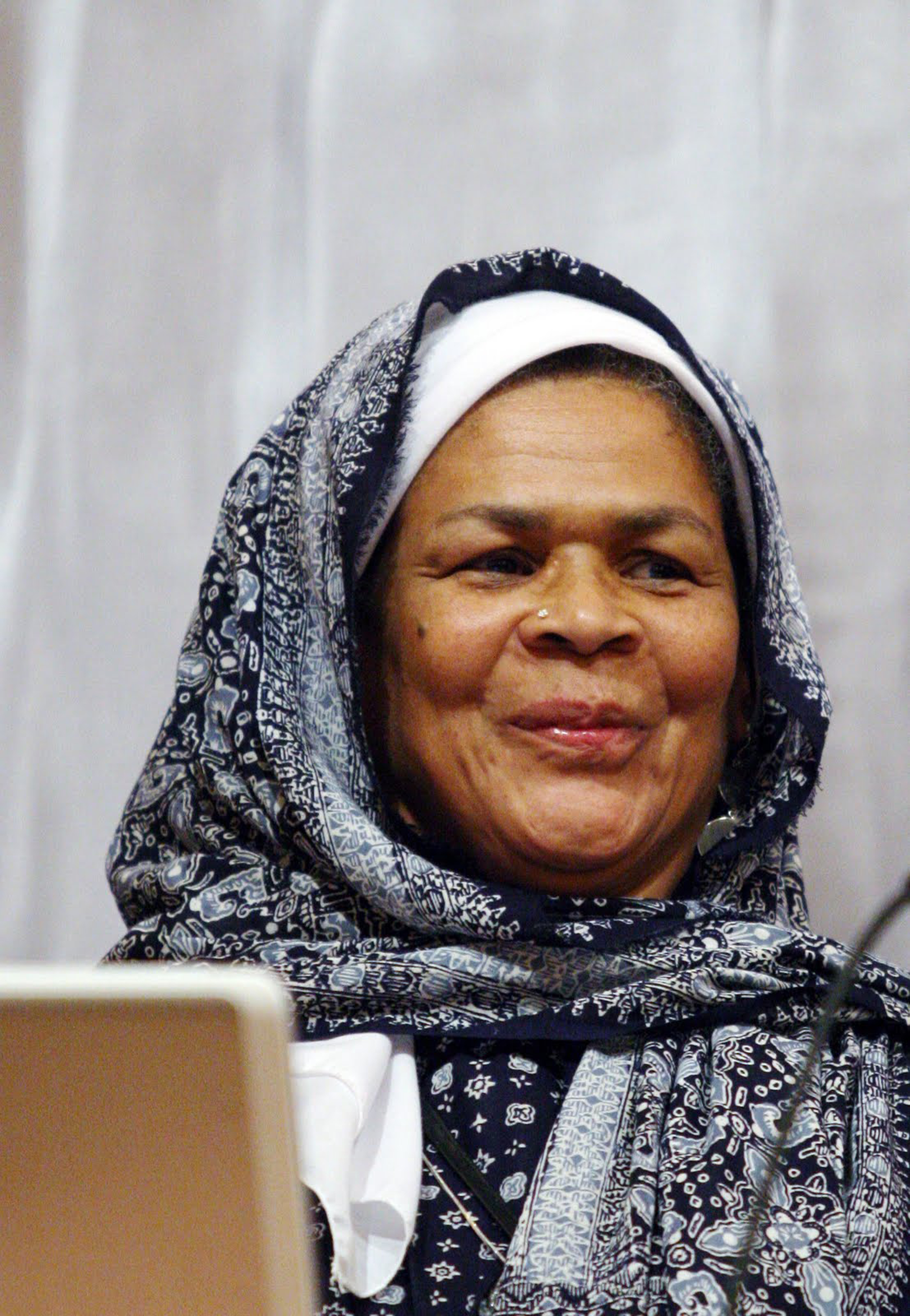 Intervento di Amina Wadud alla conferenza “Islam, Justice, and Gender Reform” alla Oregon State University.