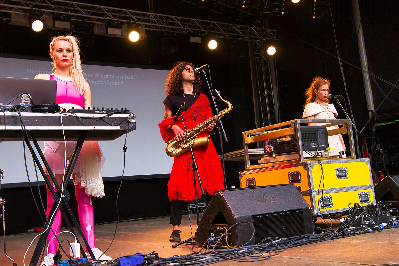 Le Pussy Riot al Rudolstadt-Festival 2022 ad Heinepark.